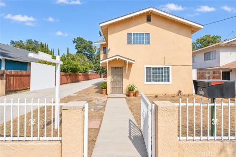 872 Euclid Drive #1