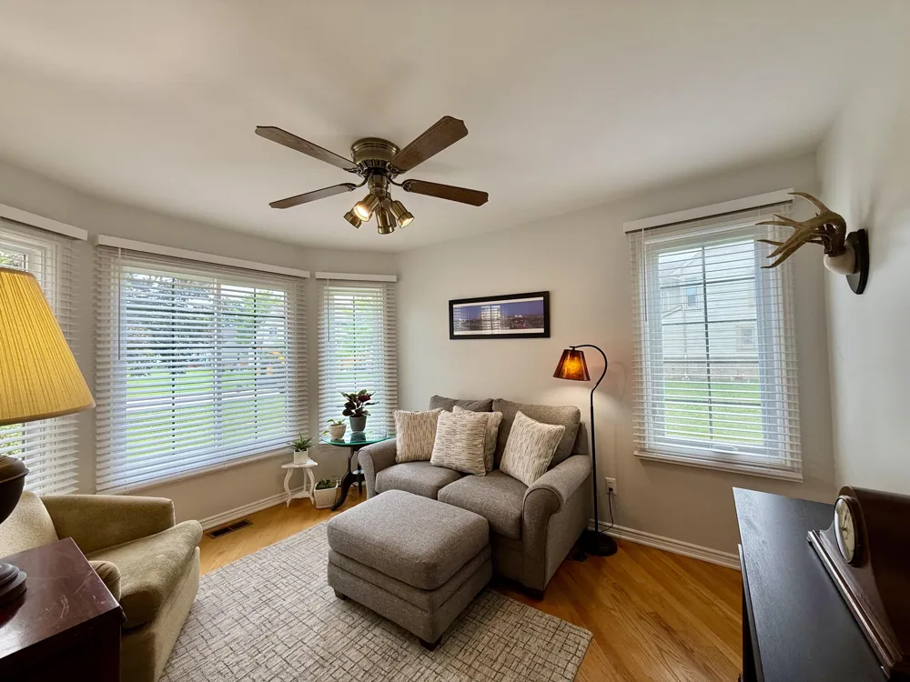 741 Red Maple Lane Wixom, MI 48393