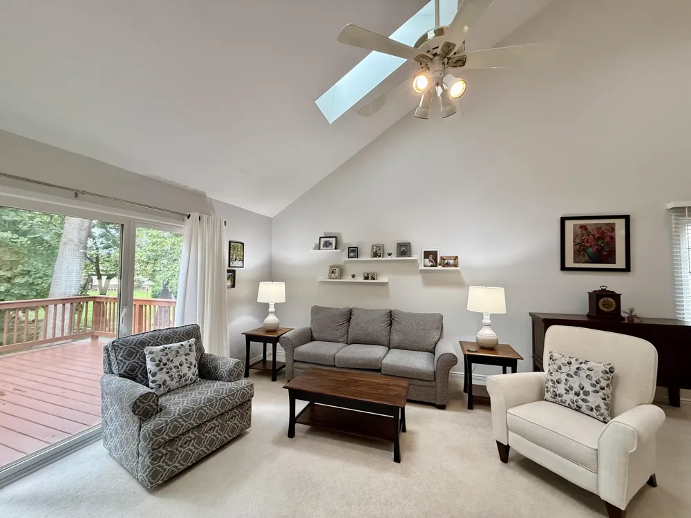 741 Red Maple Lane Wixom, MI 48393