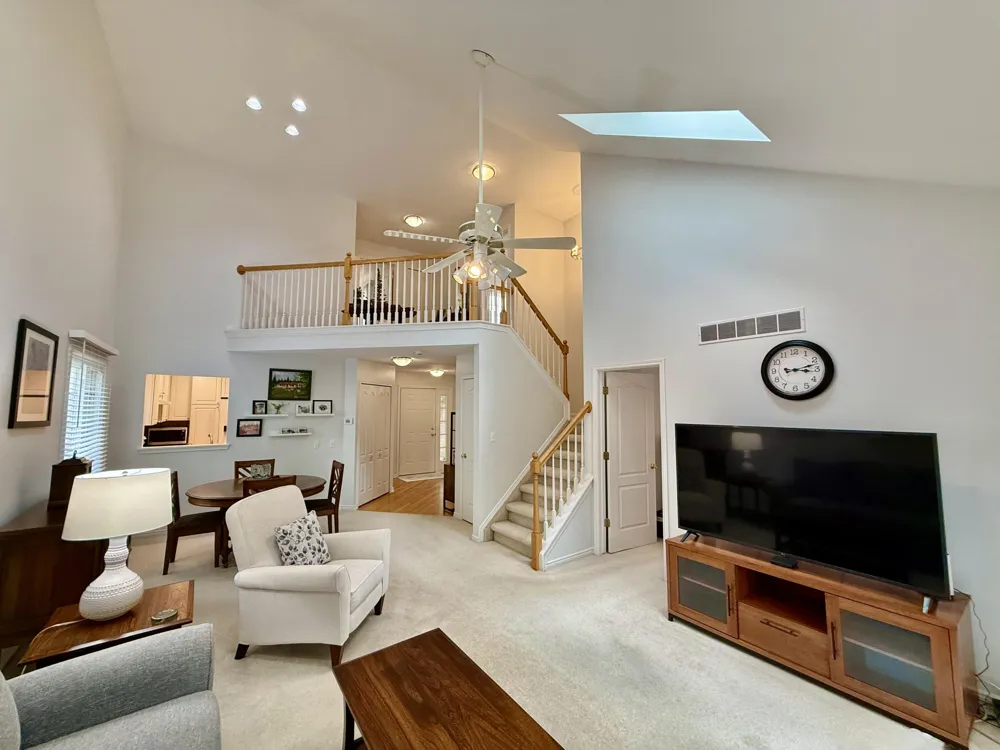741 Red Maple Lane Wixom, MI 48393