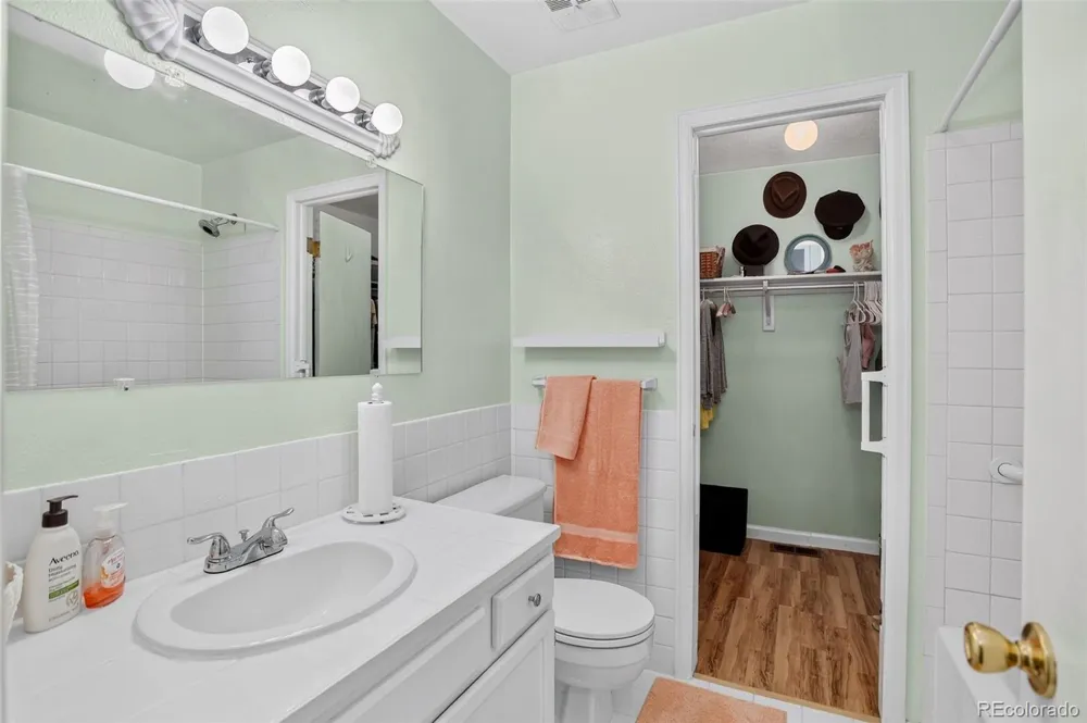 5895 W 74th Avenue Arvada, CO 80003
