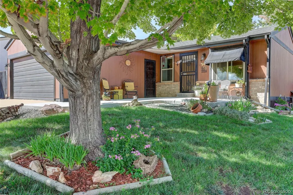 5895 W 74th Avenue Arvada, CO 80003