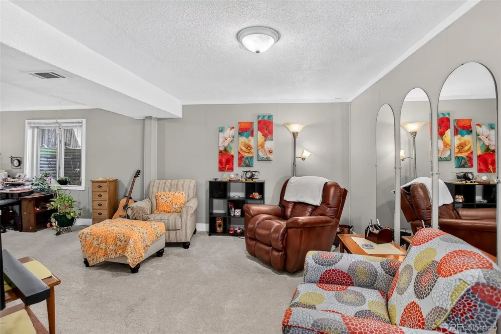 5895 W 74th Avenue Arvada, CO 80003