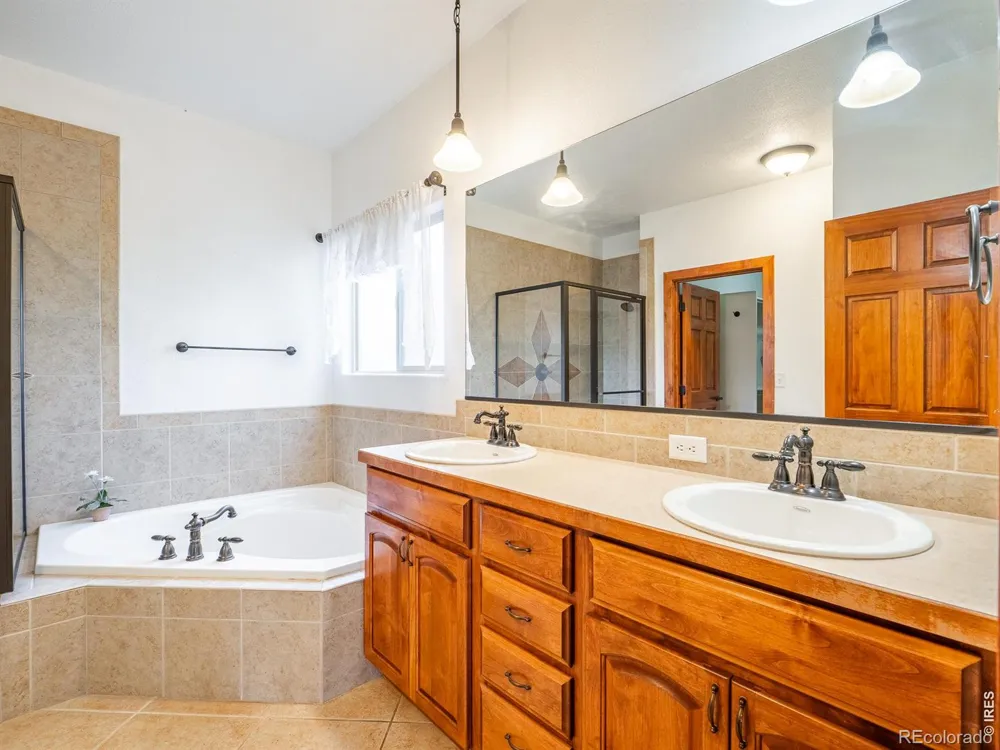 4890 Avon Avenue Loveland, CO 80538