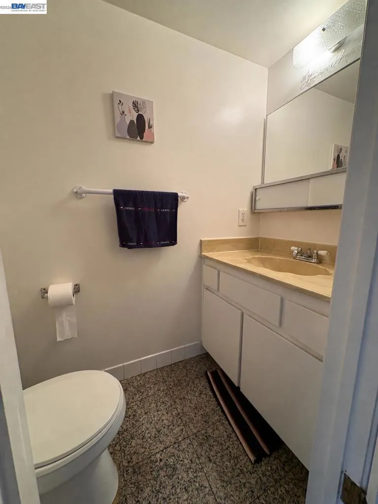38 Kelloch Ave San Francisco, CA 94134
