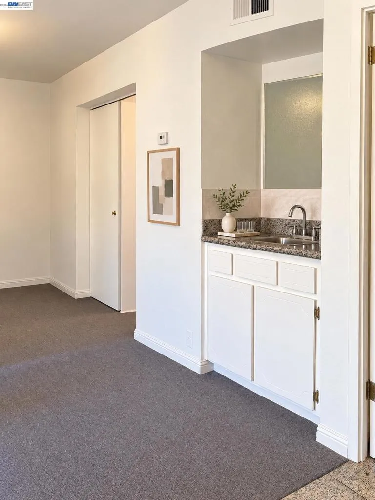 38 Kelloch Ave San Francisco, CA 94134