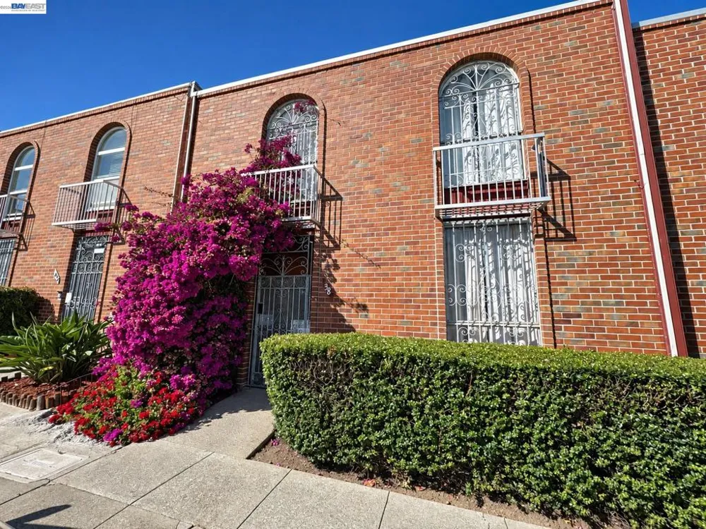 38 Kelloch Ave San Francisco, CA 94134