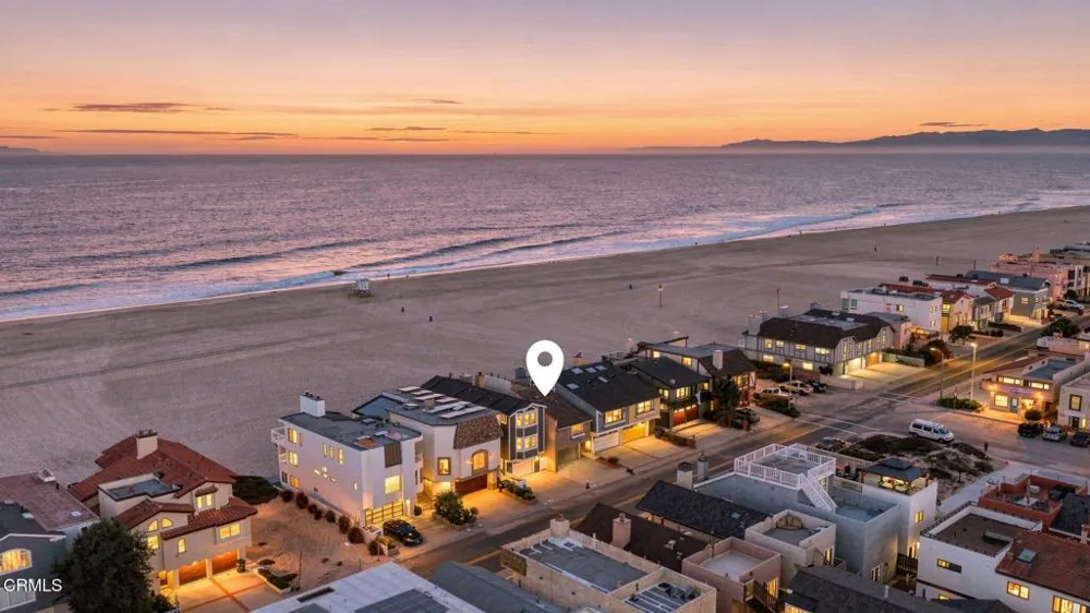 3949 Ocean Drive Oxnard, CA 93035
