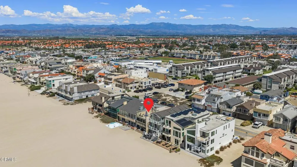 3949 Ocean Drive Oxnard, CA 93035