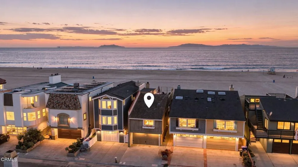 3949 Ocean Drive Oxnard, CA 93035