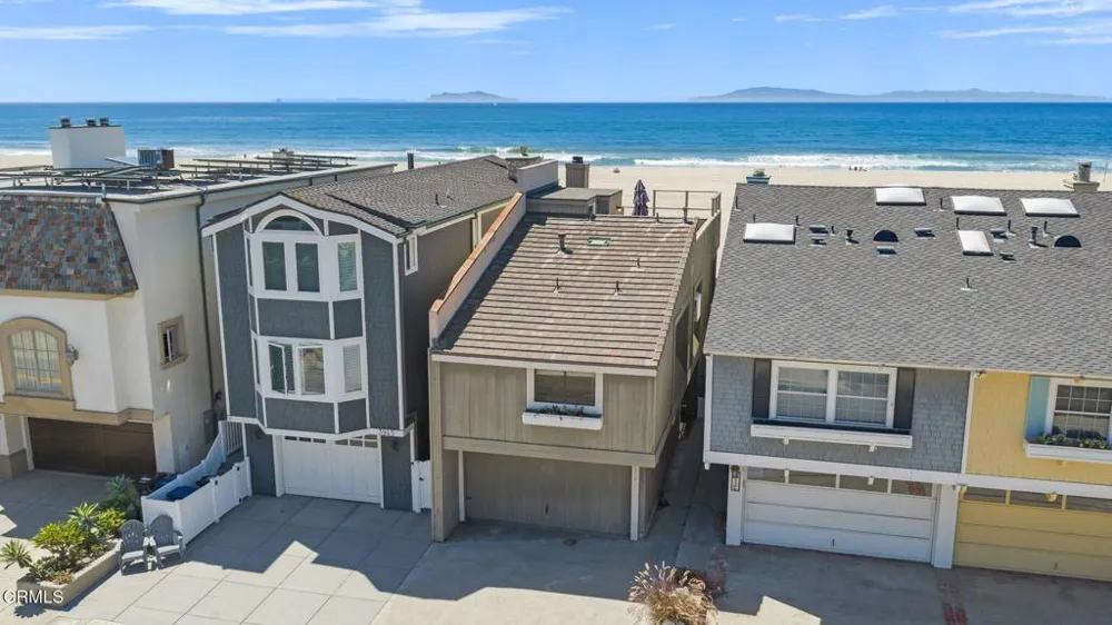 3949 Ocean Drive Oxnard, CA 93035