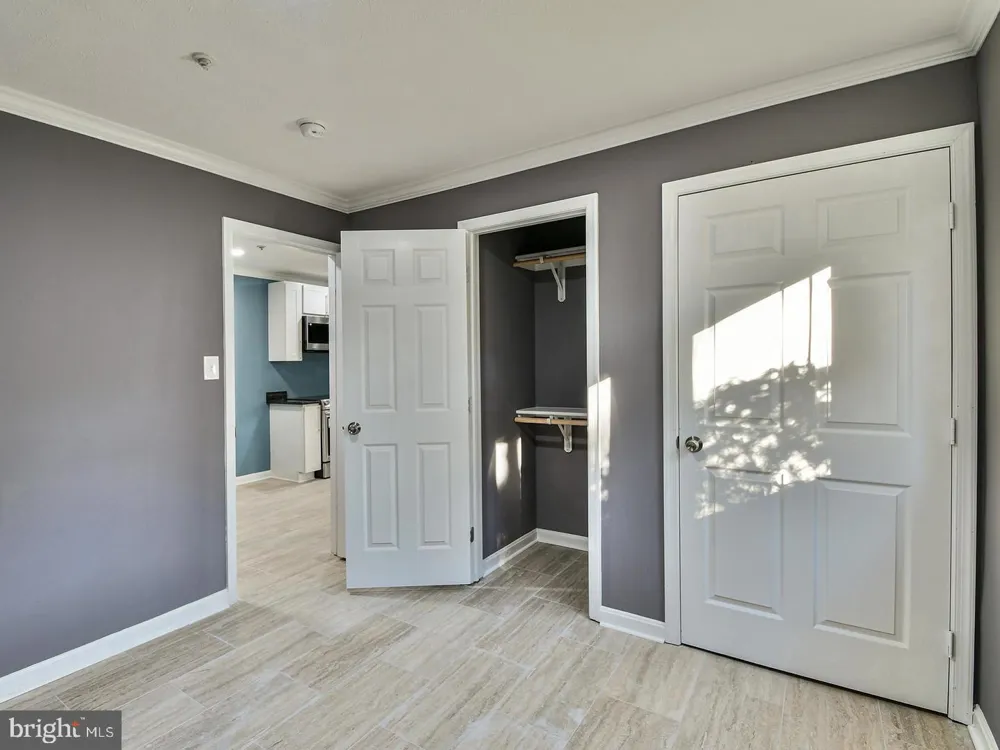 2010 ALICE AVENUE #101 Oxon Hill, MD 20745