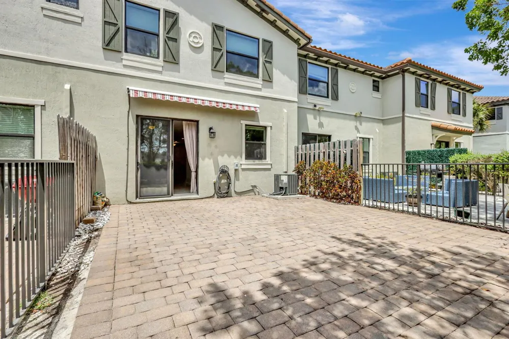 12950 ANTHORNE LANE Boynton Beach, FL 33436