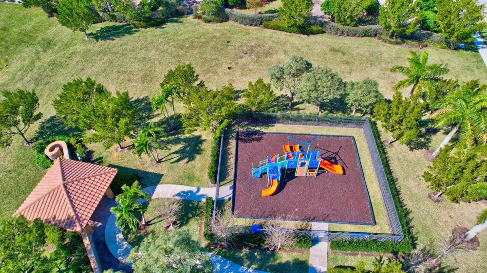 12950 ANTHORNE LANE Boynton Beach, FL 33436