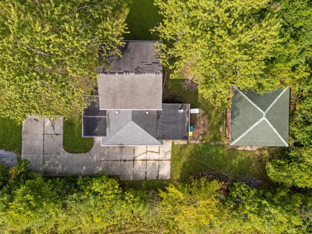 43650 Ecorse Road Belleville, MI 48111