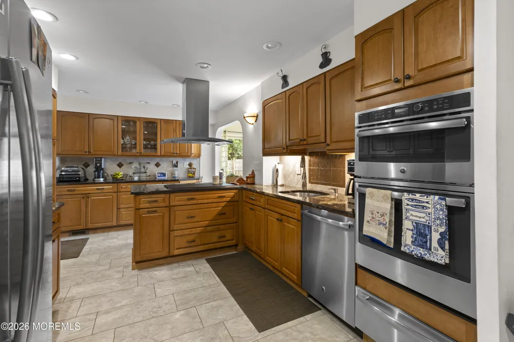 21 Cameron Court Freehold, NJ 07728