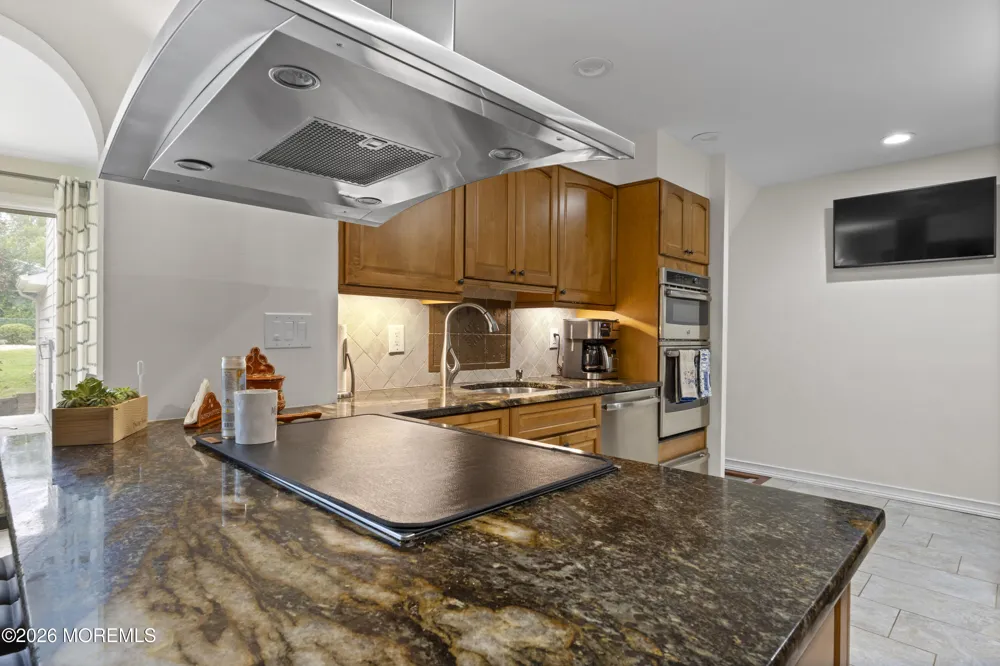 21 Cameron Court Freehold, NJ 07728