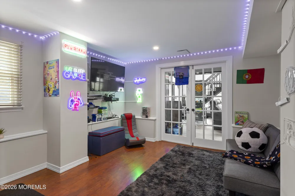 21 Cameron Court Freehold, NJ 07728