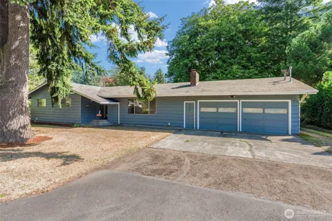 302 Cowlitz Drive