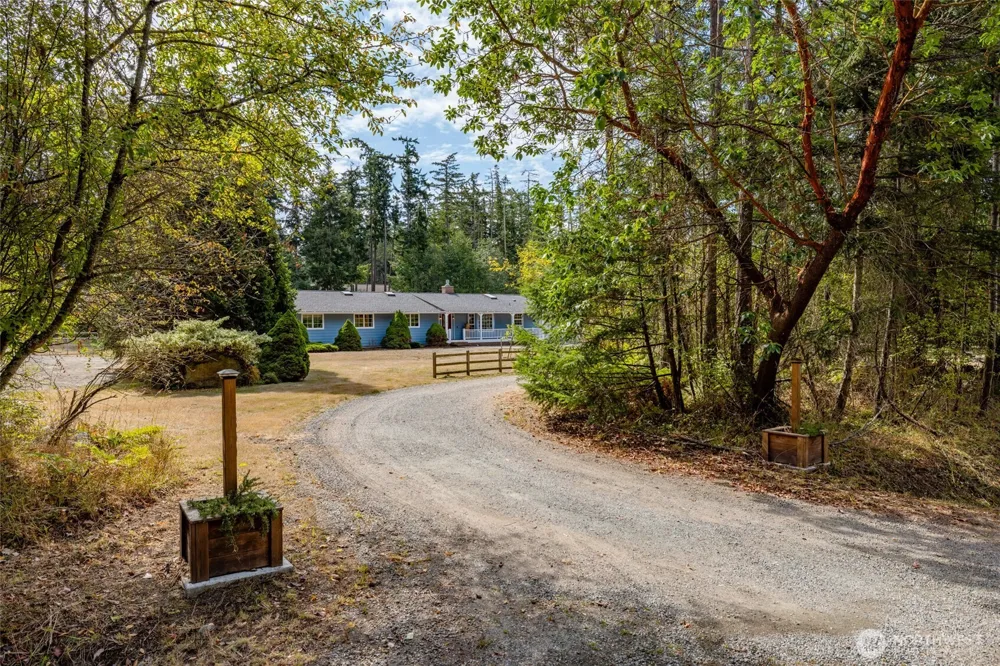 1866 Wellington Drive Oak Harbor, WA 98277