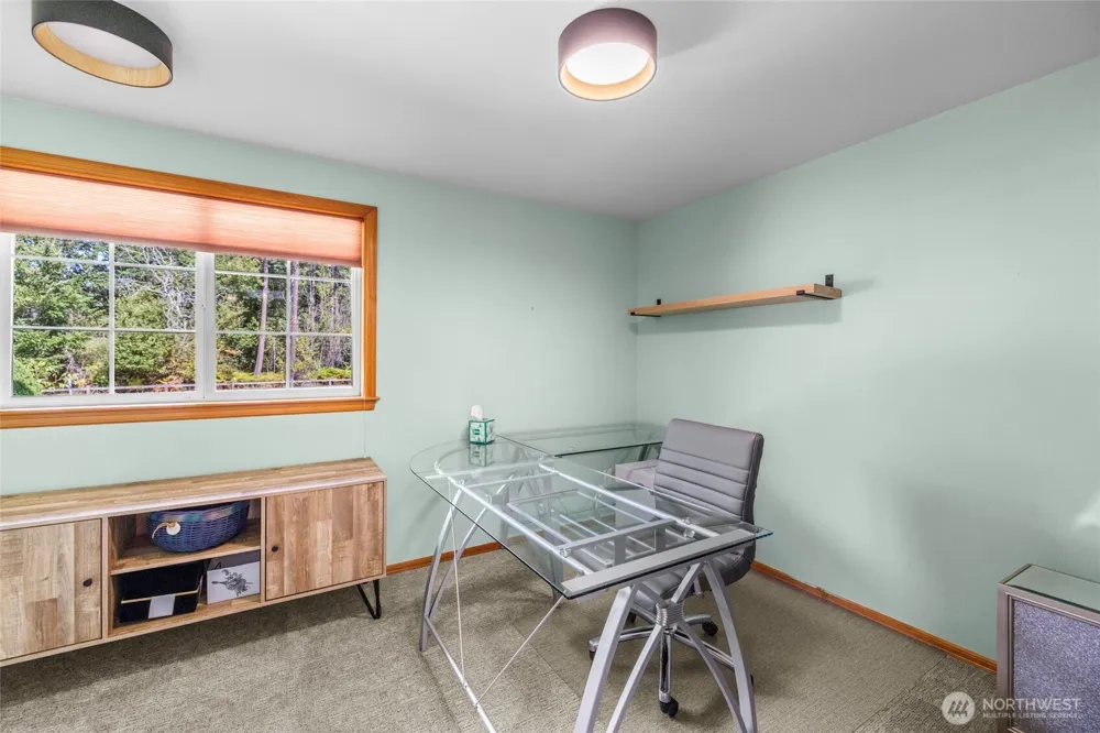 1866 Wellington Drive Oak Harbor, WA 98277