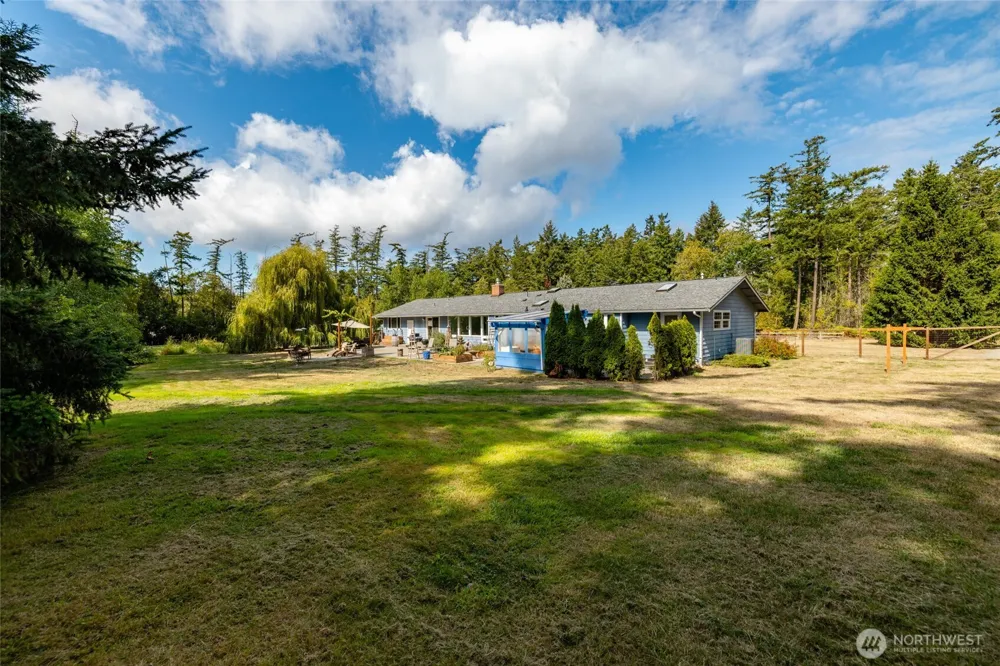 1866 Wellington Drive Oak Harbor, WA 98277