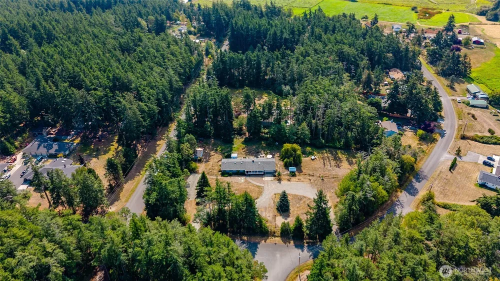 1866 Wellington Drive Oak Harbor, WA 98277