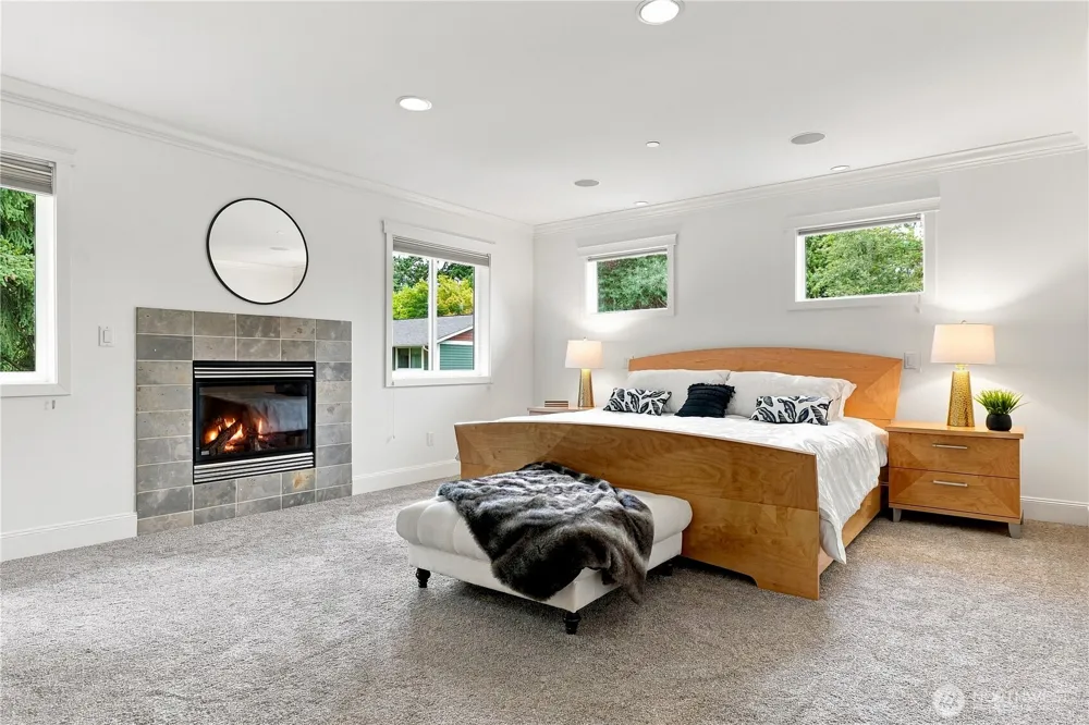 1020 5th Street Kirkland, WA 98033