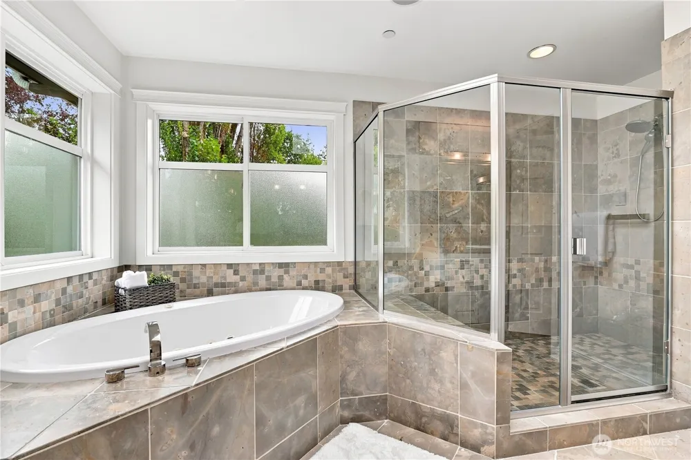 1020 5th Street Kirkland, WA 98033