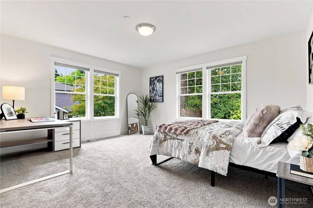 1020 5th Street Kirkland, WA 98033