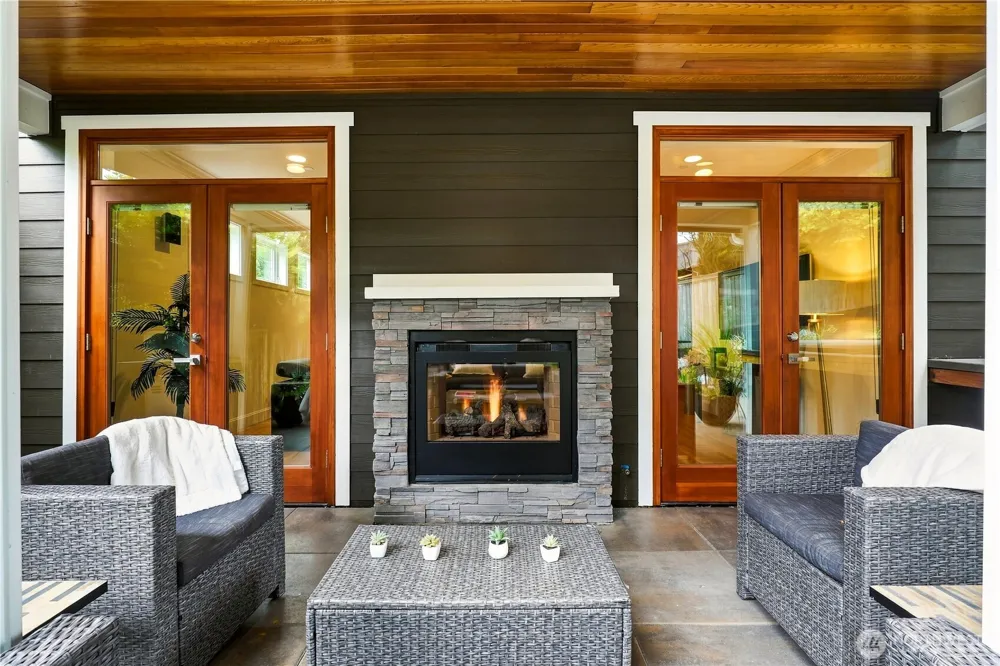 1020 5th Street Kirkland, WA 98033