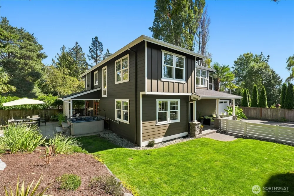 1020 5th Street Kirkland, WA 98033