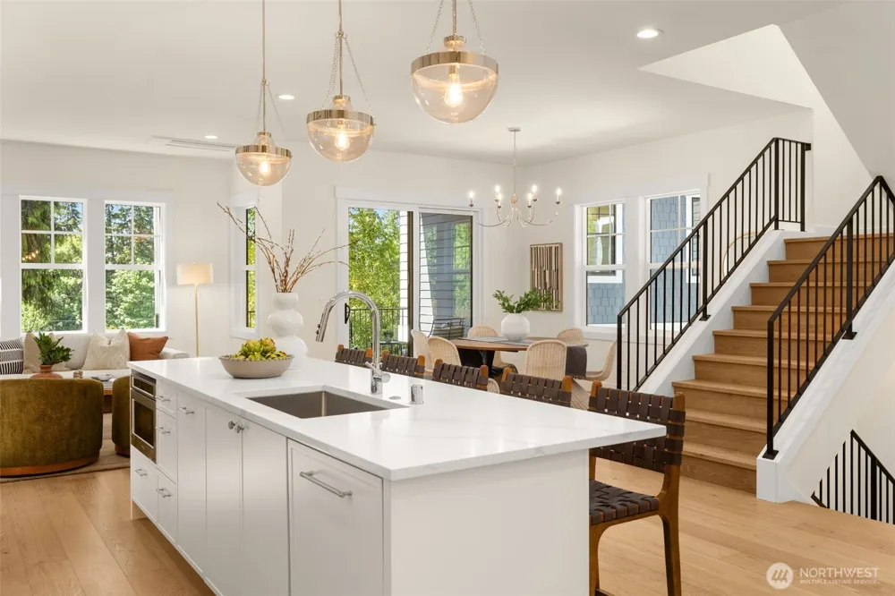 4515 150th Avenue SE Bellevue, WA 98006
