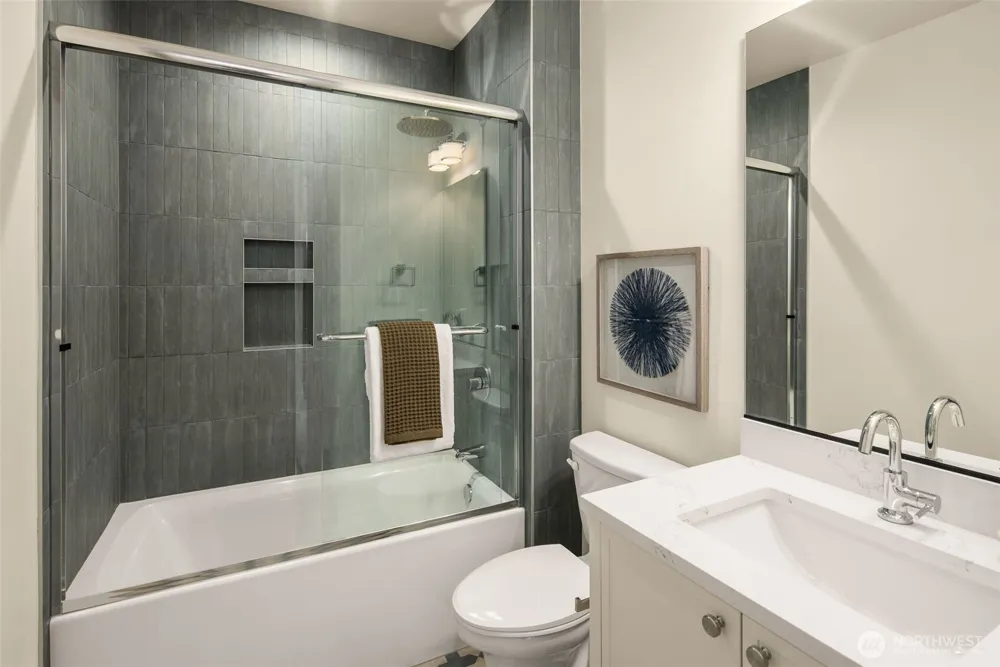 4515 150th Avenue SE Bellevue, WA 98006