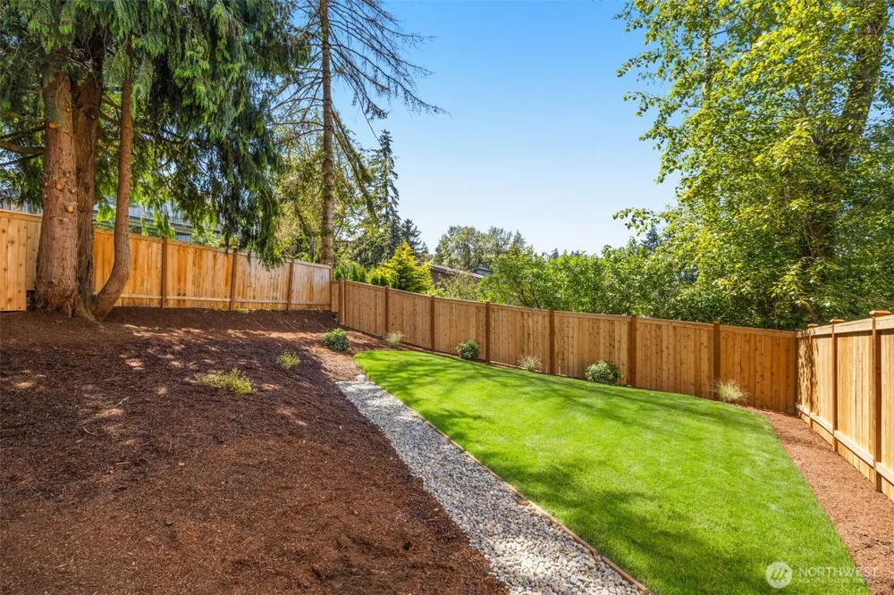 4515 150th Avenue SE Bellevue, WA 98006