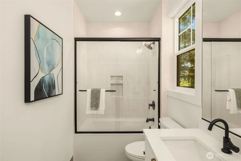4513 150th Avenue SE Bellevue, WA 98006