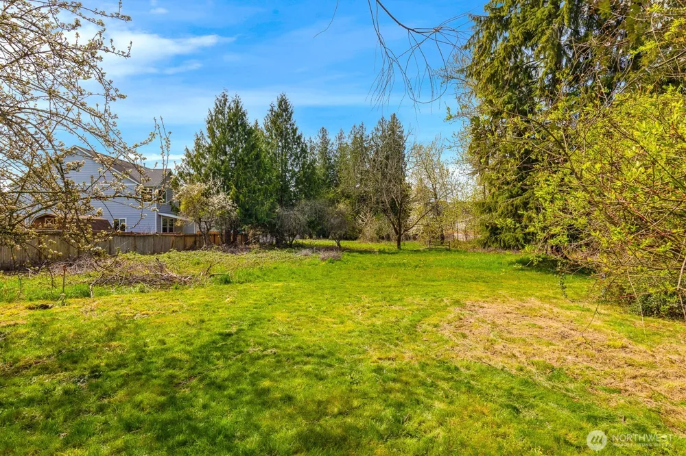 11122 Angeline Road E Bonney Lake, WA 98391