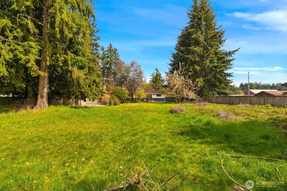 11122 Angeline Road E Bonney Lake, WA 98391
