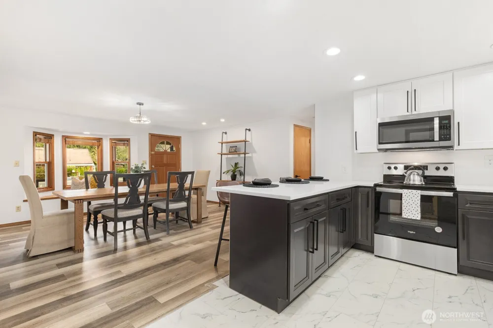 11122 Angeline Road E Bonney Lake, WA 98391
