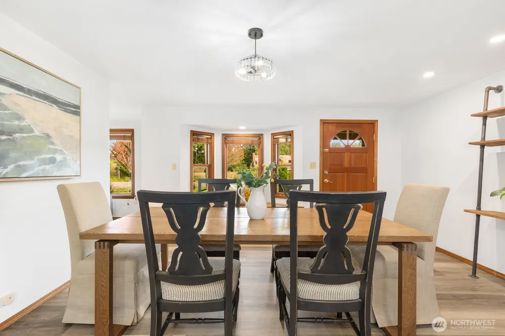 11122 Angeline Road E Bonney Lake, WA 98391