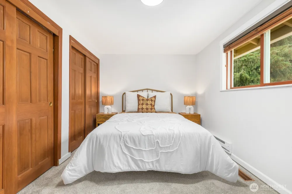 11122 Angeline Road E Bonney Lake, WA 98391