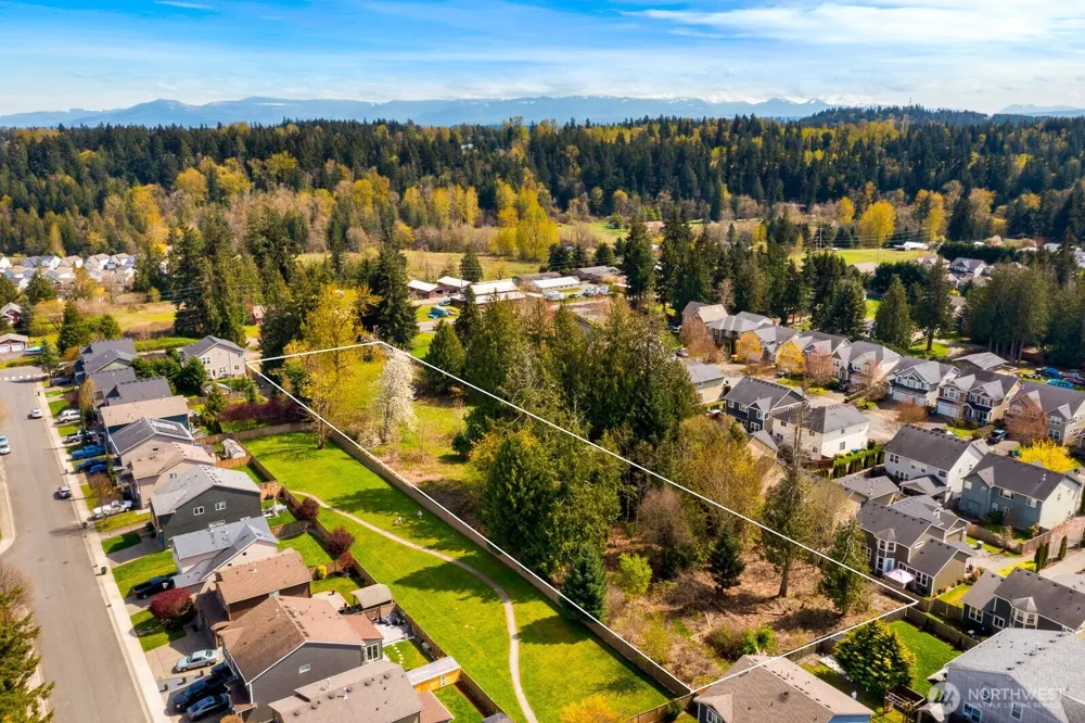 11122 Angeline Road E Bonney Lake, WA 98391