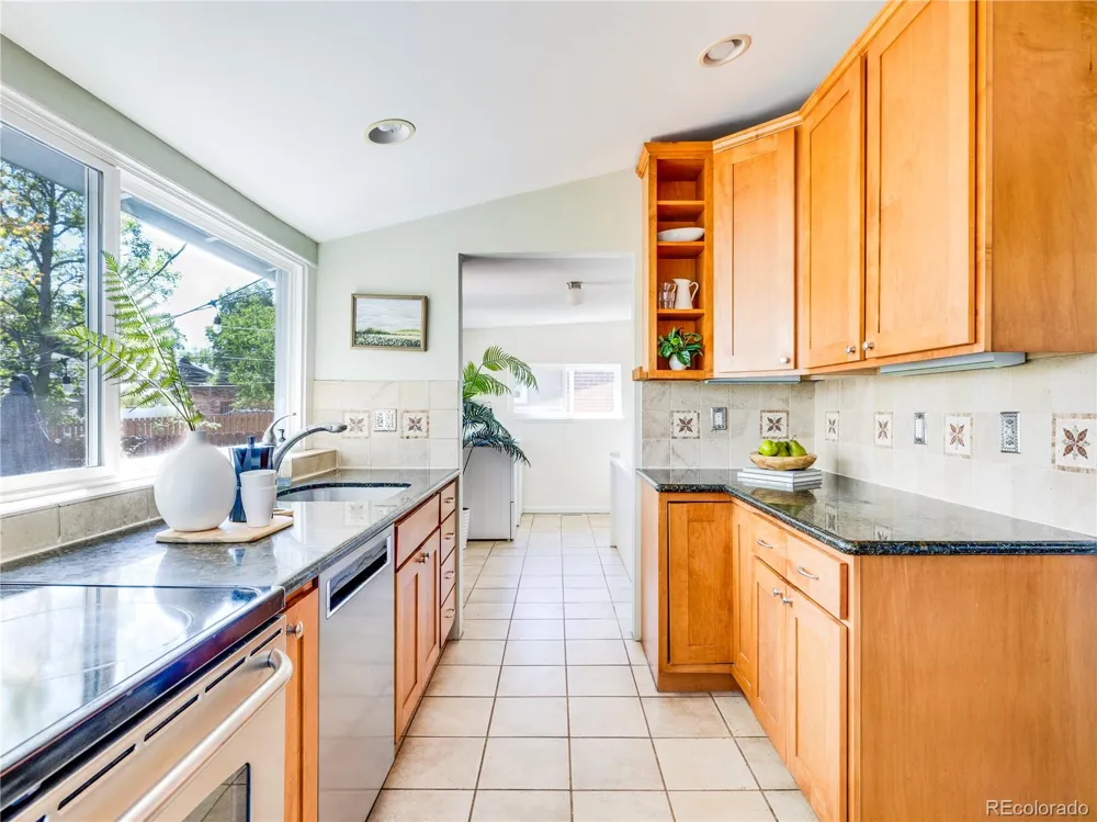 3138 W 41st Avenue Denver, CO 80211