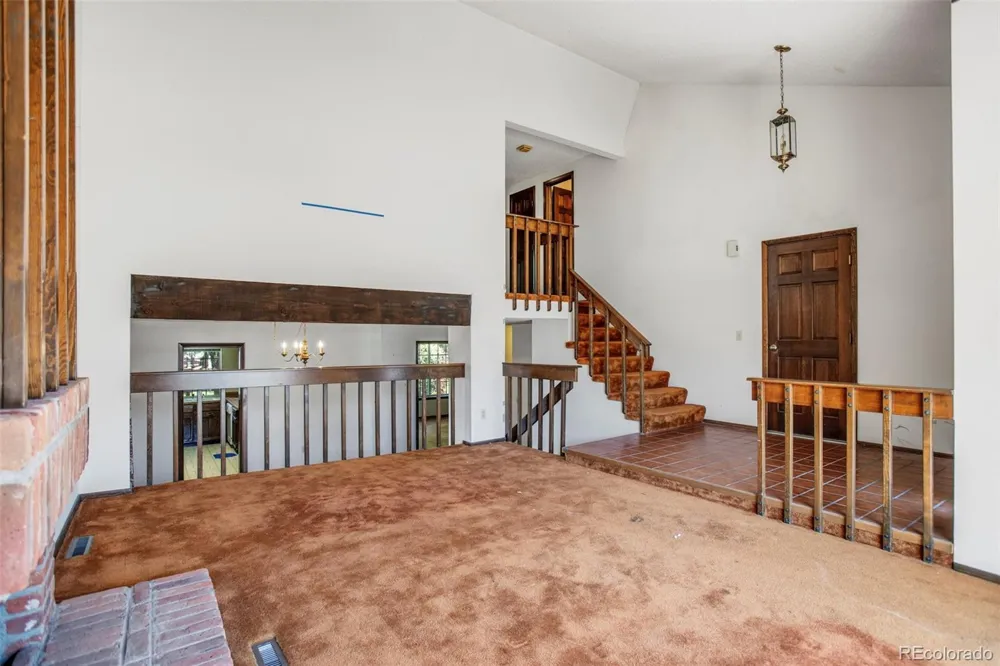 2439 W Kettle Circle Littleton, CO 80120