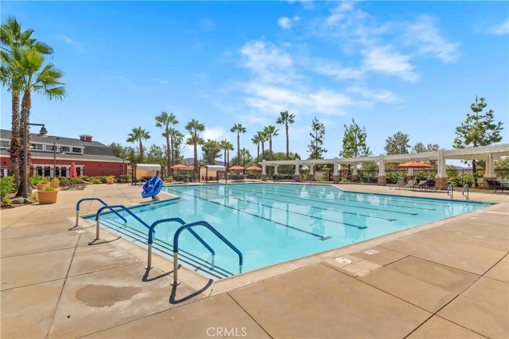 214 Knotgrass Street Hemet, CA 92543