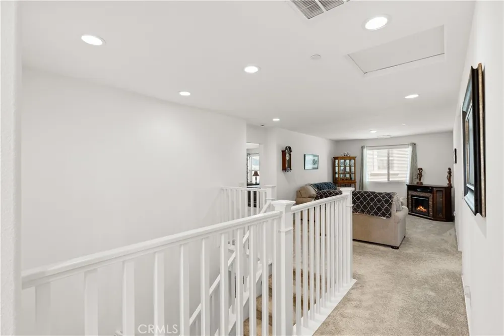 214 Knotgrass Street Hemet, CA 92543