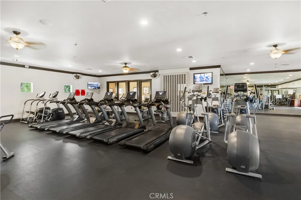 214 Knotgrass Street Hemet, CA 92543
