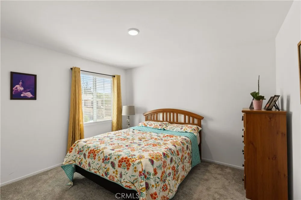 214 Knotgrass Street Hemet, CA 92543