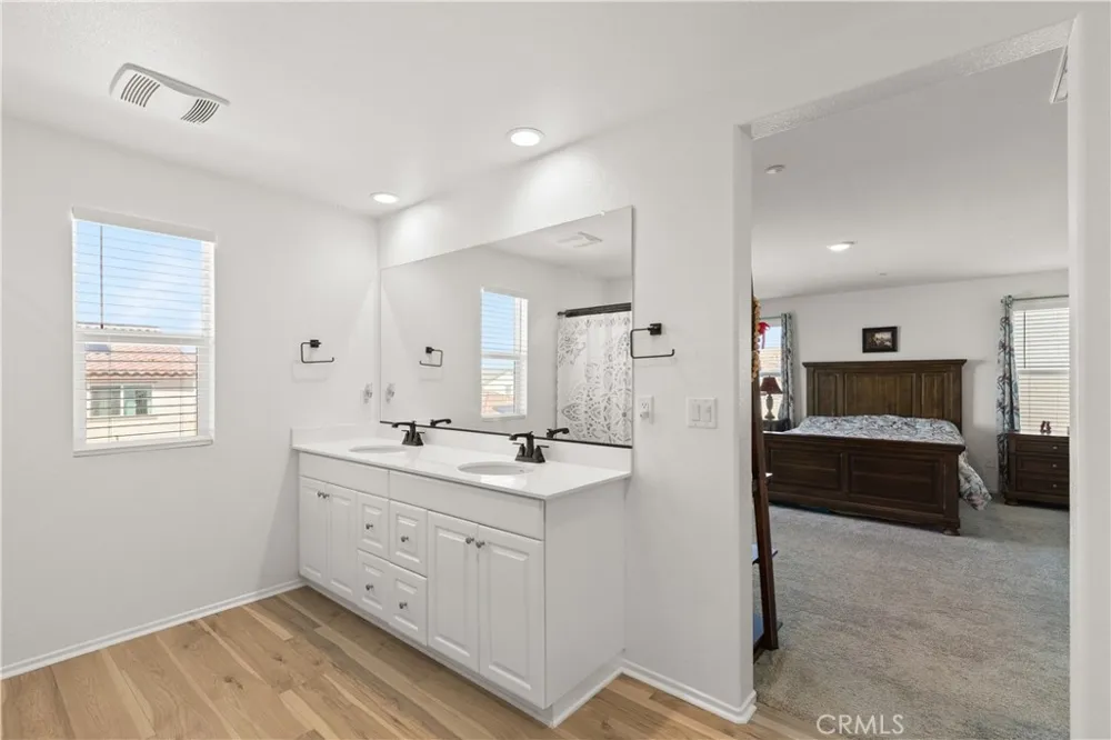 214 Knotgrass Street Hemet, CA 92543