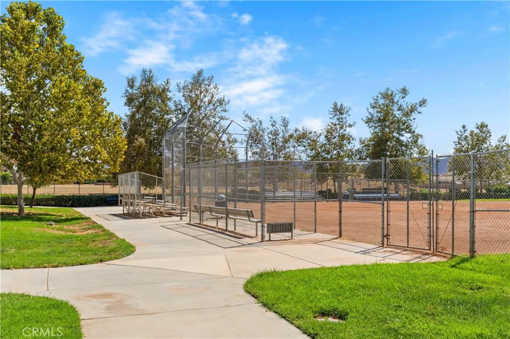 214 Knotgrass Street Hemet, CA 92543